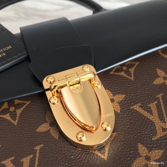 HANDLE ONE Louis Vuitton 0407